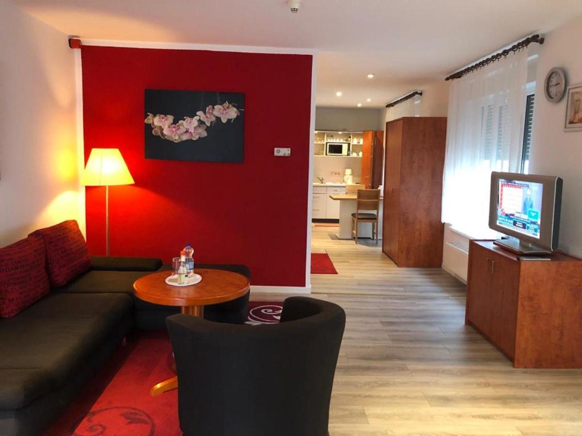 Apartmenthaus Zeuthen Esterno foto
